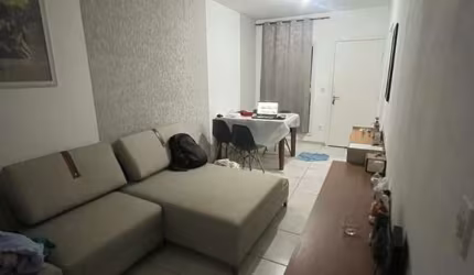Casa em condomínio fechado com 3 quartos à venda na Rua Seraphim Banietti, 216, Caguassu, Sorocaba por R$ 393.000