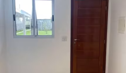 Casa em condomínio fechado com 2 quartos à venda na Rua Doutor Américo Figueiredo, 6355, Jardim Tropical, Sorocaba por R$ 390.000
