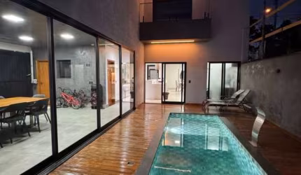 Casa em condomínio fechado com 3 quartos à venda na Avenida Paraná, 615, Cajuru do Sul, Sorocaba por R$ 2.200.000