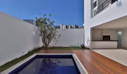 Casa em condomínio fechado com 4 quartos para alugar na Isoraida Marques Peres, 1320, Parque Campolim, Sorocaba por R$ 14.800