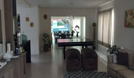 Casa à venda no Condomínio Reserva dos Vinhedos em Louveira/SP