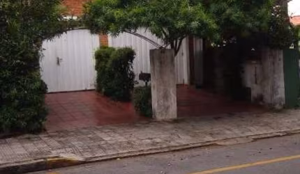 Casa à venda no Centro em Vinhedo/SP