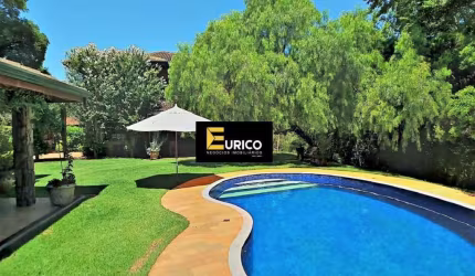 Casa à venda no Condomínio Estância Marambaia em Vinhedo/SP