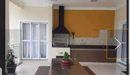 Casa à venda no Condomínio Estância Marambaia em Vinhedo/SP