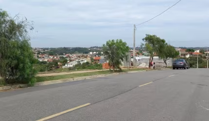 Terreno à venda no Jardim das Videiras em Vinhedo/SP