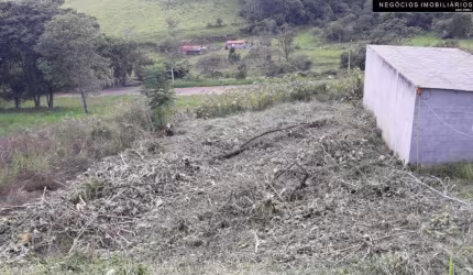 Terreno à venda no Residencial Sítio Santana em MORUNGABA/SP