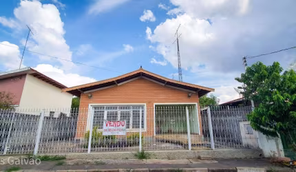 Casa à venda no Centro em Vinhedo/SP