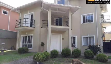 Casa à venda no Condomínio Terras de São Francisco em Vinhedo/SP