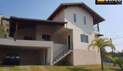 Casa à venda no Condomínio Terras de São Francisco em Vinhedo/SP