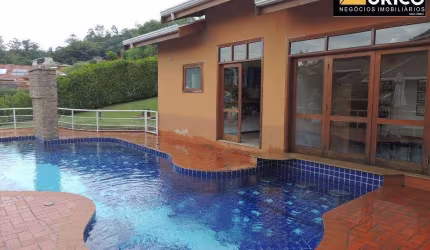 Casa à venda no Condomínio Vila Hípica I em Vinhedo/SP