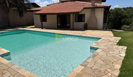 Casa à venda no Condomínio Vila Hípica I em Vinhedo/SP