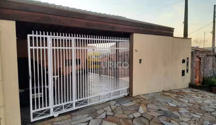 Casa à venda no Loteamento Residencial Água Nova em Valinhos/SP