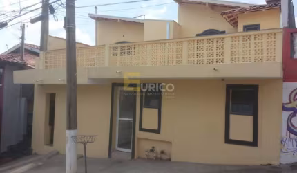 Casa à venda no Centro em Vinhedo/SP