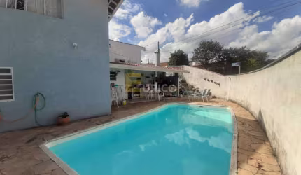 Casa à venda no Residencial Aquários em Vinhedo/SP