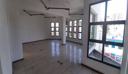 Sala para aluguel no VILA CLAYTON em Valinhos/SP