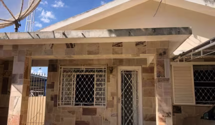 Casa à venda no VILA SÃO LUIZ em Valinhos/SP
