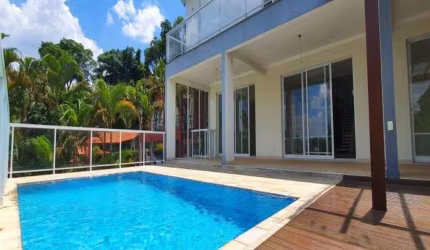 Casa à venda no Condomínio Chácara Flora em Valinhos/SP