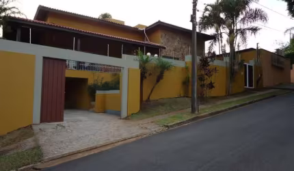 Casa à venda no PARQUE TAQUARAL em Campinas/SP