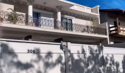 Casa à venda no PARQUE TERRANOVA em Valinhos/SP