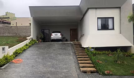 Casa à venda no Condomínio Residencial Villa do Sol em Valinhos/SP