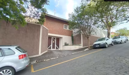 Casa à venda no Jardim São José em Itatiba/SP