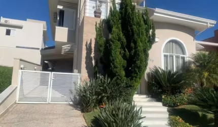 Casa à venda no Condomínio Portal do Jequitibá em Valinhos/SP