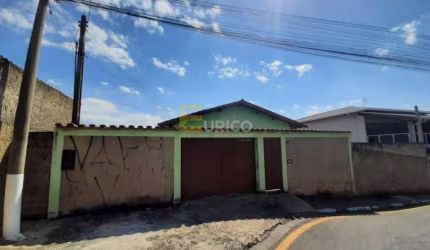 Casa à venda no Jardim Santo Antônio em Louveira/SP