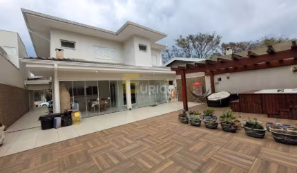 Casa em condomínio à venda no Condomínio Fiorella em Valinhos/SP