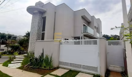 Casa à venda no Condomínio Morada das Nascentes em Valinhos/SP