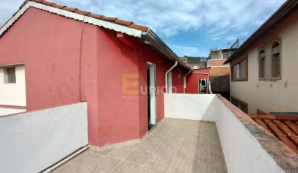 Oportunidade Única: Vende-se Duas Casas em um Terreno no bairro Eloy Chaves Jundiaí-SP!