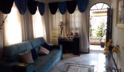 Excelente Casa a Venda - Bairro Vila Pasti - Louveira - SP