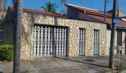 Casa à venda no Jardim Parque Portugal em Valinhos/SP