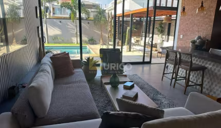 Casa à venda no Condomínio Reserva do Itamaracá em Valinhos/SP