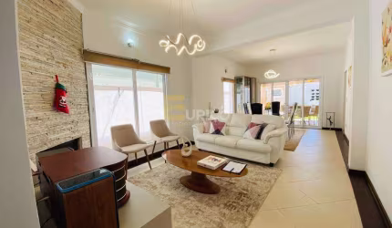 Casa em condomínio à venda no Residencial Villa Di Treviso em Vinhedo/SP