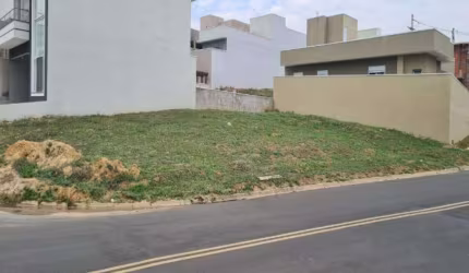 Terreno à venda no Condomínio Residencial Villa do Sol em Valinhos/SP