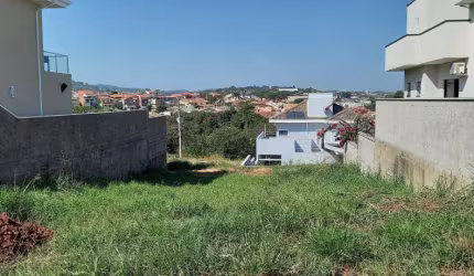 Terreno à venda no Condomínio Bosque dos Cambarás em Valinhos/SP