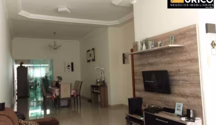Casa à venda no Parque Nova Suíça em Valinhos/SP