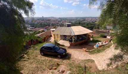 Casa à venda no COLINA DOS PINHEIROS em Valinhos/SP