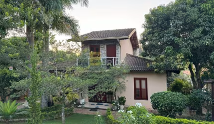Casa em condomínio à venda no Vista Alegre em Vinhedo/SP