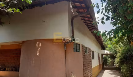 Casa à venda no JARDIM CELANI em Valinhos/SP