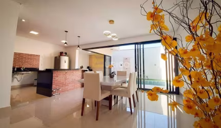 Casa à venda no Pinheirinho em Vinhedo/SP