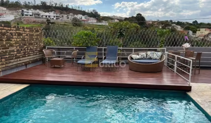 Casa em condomínio à venda no Condomínio Vivenda das Cerejeiras em Valinhos/SP