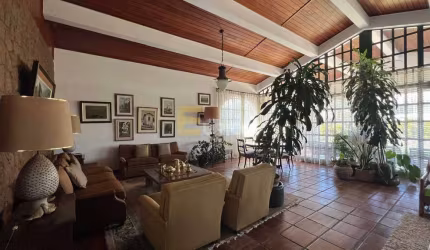 Casa em condomínio à venda no Condomínio Ypê Dourado em Valinhos/SP
