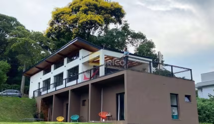 Casa á Venda no Condomínio Vale da Santa Fé em Vinhedo/SP