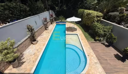Casa em condomínio à venda no Condomínio Ouro Verde em Valinhos/SP