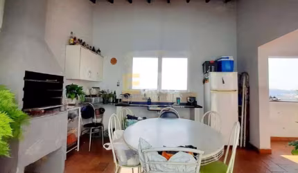 Casa à venda no Loteamento Ana Carolina II em Valinhos/SP
