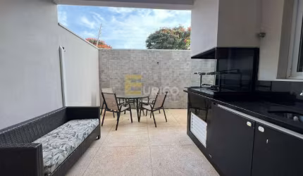 Casa em condomínio à venda no Condomínio Villa Araucária em Valinhos/SP