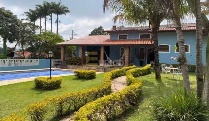 Casa em condomínio à venda no Parque dos Cafezais IV em Itupeva/SP