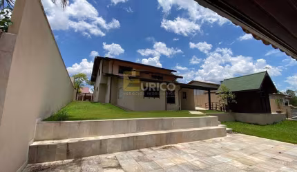 Casa em condomínio à venda no Marambaia em Vinhedo/SP
