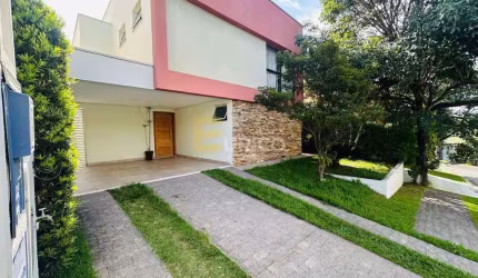 Casa em condomínio à venda no Condomínio Canterville em Valinhos/SP